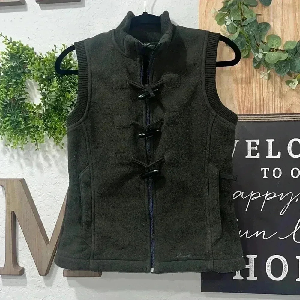 Eddie Bauer women’s green vest size xs
